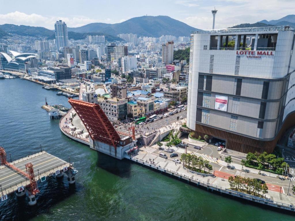 Grance Hotel Busan Dış mekan fotoğraf